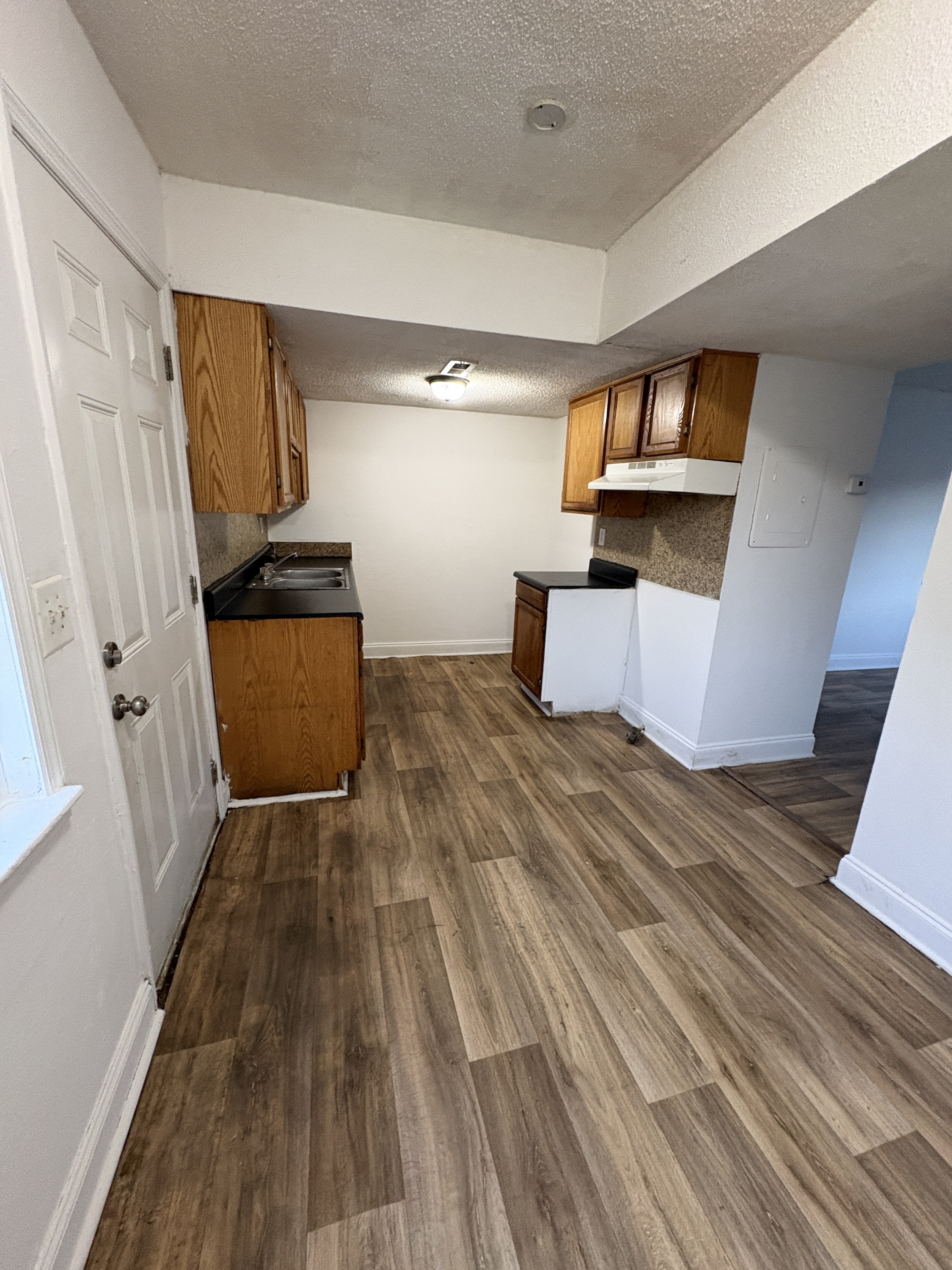 1602 McNeil Street 8A