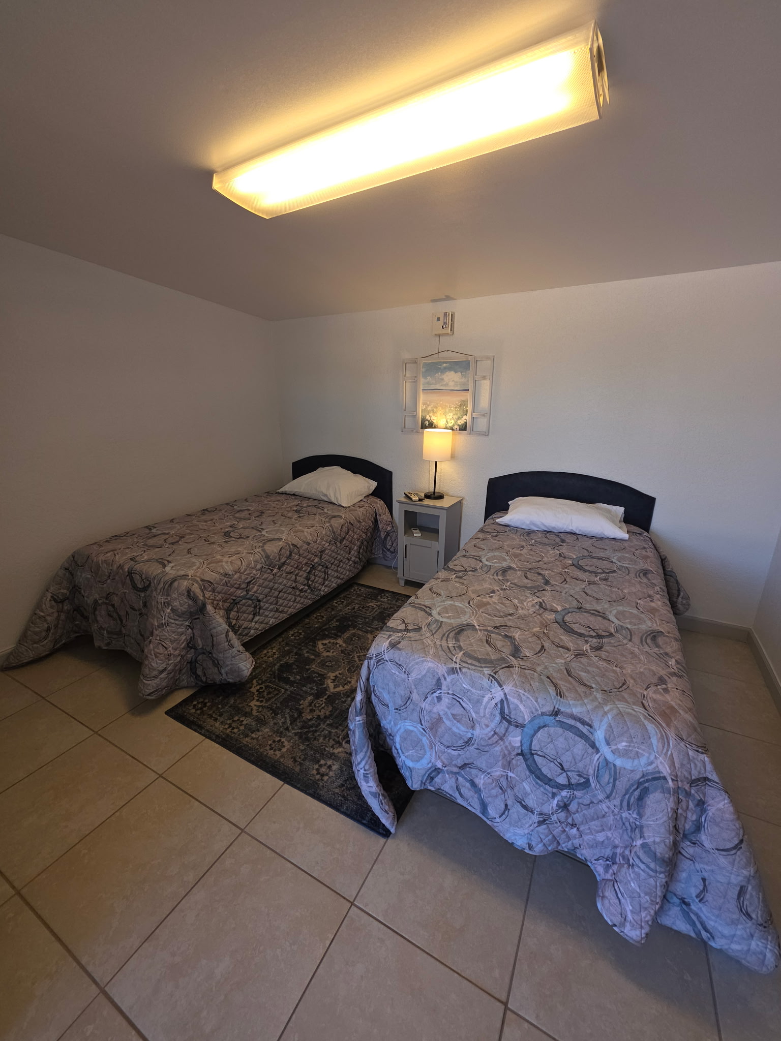 Old Lakeport Road - Studio 1